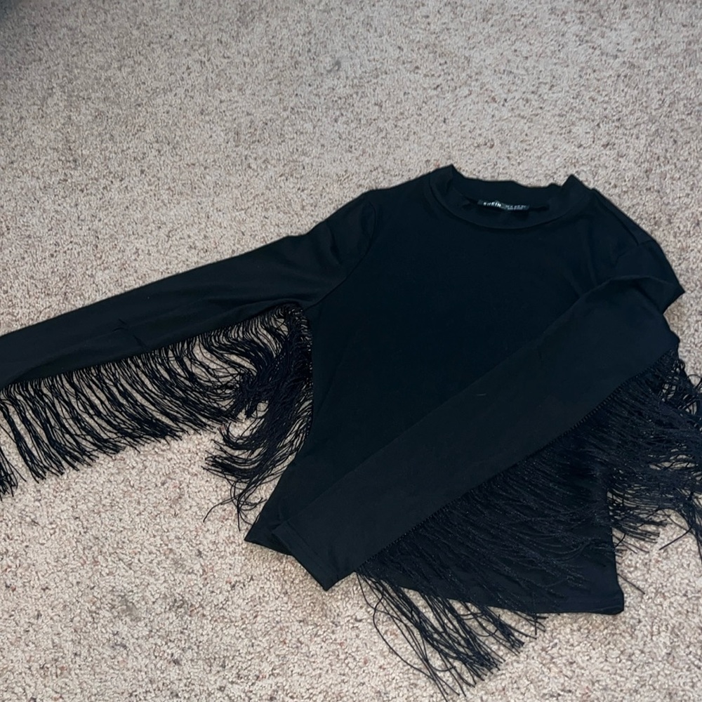 NEVER WORN SHEIN FRINGE TOP!!
